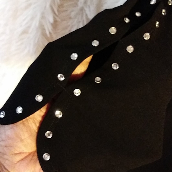 89TH MADISON BLOUSE - Picture 2 of 4